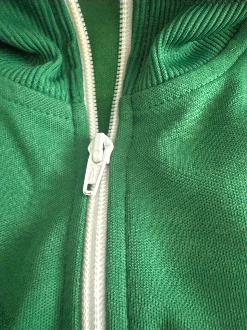 Fred Perry Green Track VTG Jacket with White Laurel Taping Sz L - Picture 8 of 14